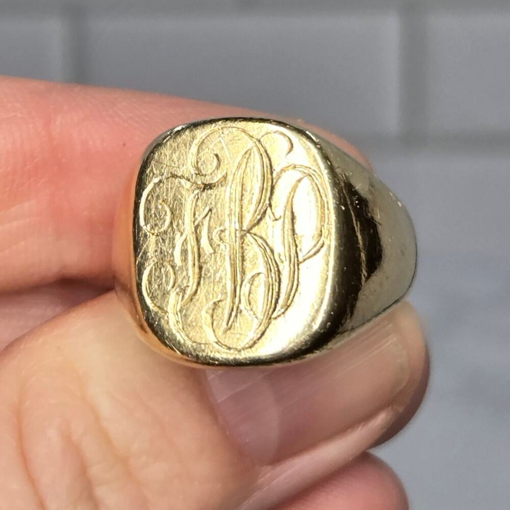 Vintage SZ 8 14k Yellow Gold 14.59G Initial Signet Ring - Picture 5 of 9